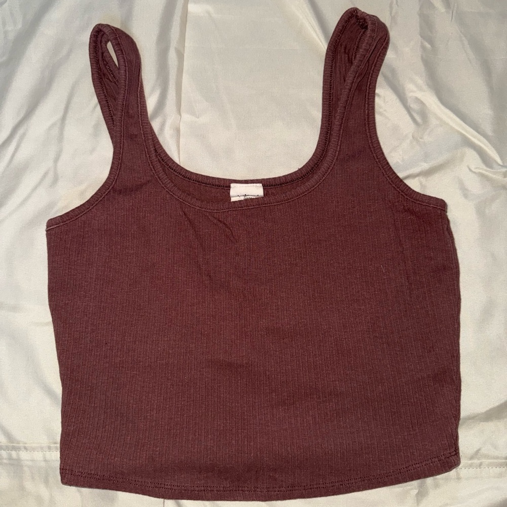 Chic Maroon Crop Top